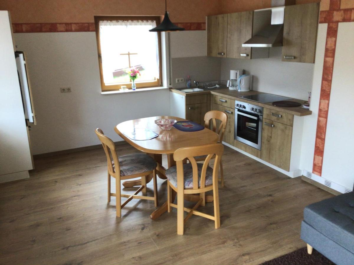 Ferienwohnung Zur Kartause Schollbrunn ภายนอก รูปภาพ
